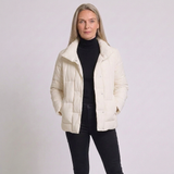 Women's Lightweight Quilted Jacket with Chic Practical Design